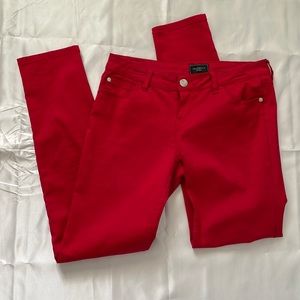 Red skinny jeans